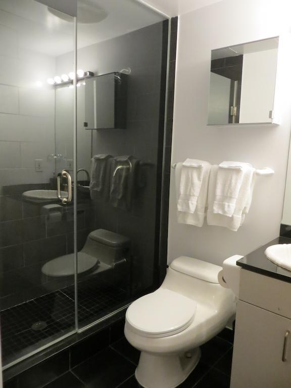 Financial District Furnished Apartment Toronto Room photo